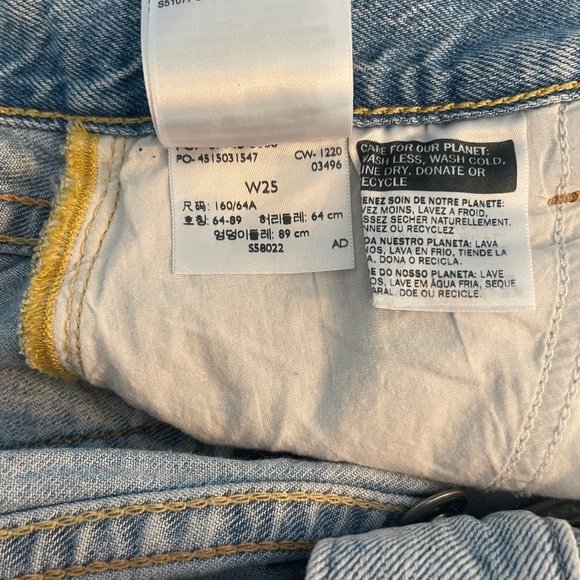 Levi’s High Waisted Denim Jean Skirt Front Slit Blue Wash Size 25 - Picture 7 of 8